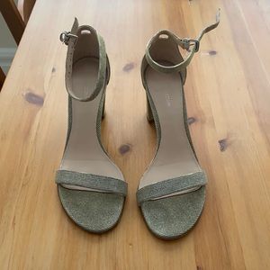 Stuart Weitzman Nearly Nude Noir Heel-Size 7